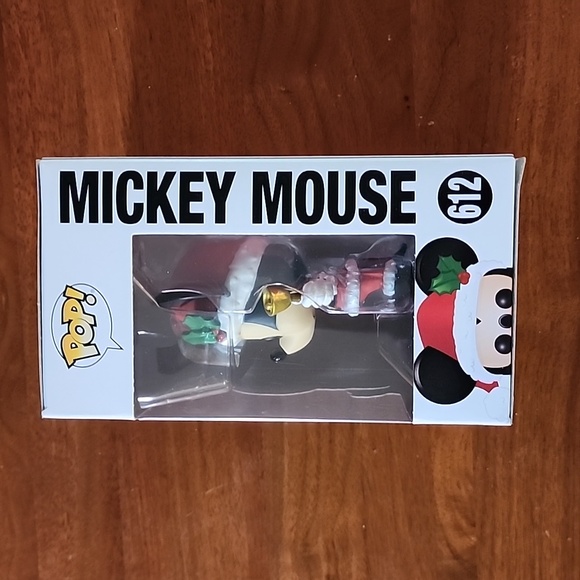 New in box Disney Santa Mickey Mouse Funko Pop #612 vinyl figurine ringing bell - Picture 2 of 6
